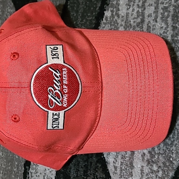 EMBROIDERED BUD KING OF BEERS 🍻 SINCE 1876 SNAP-BACK HAT - Picture 10 of 10